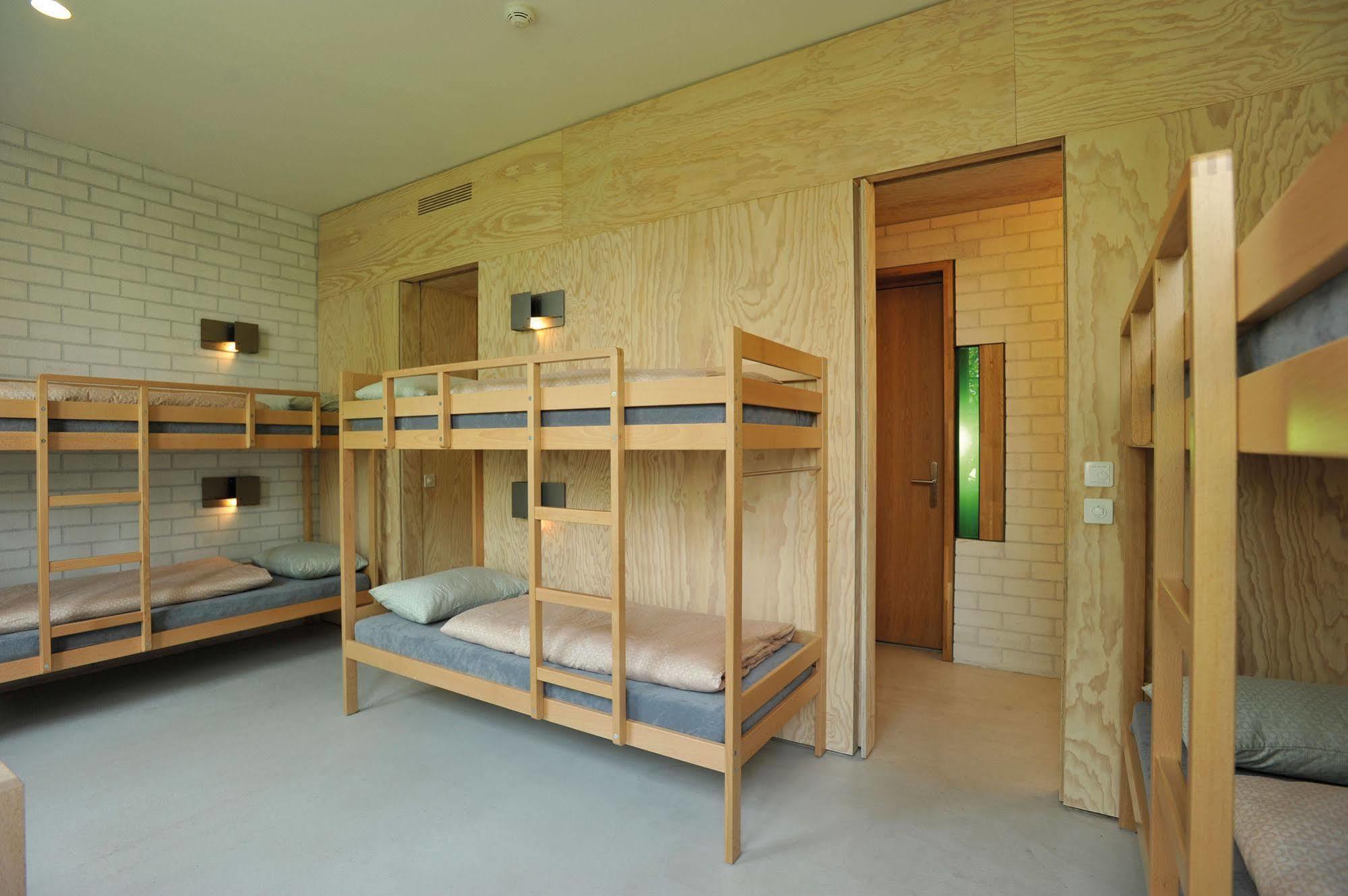 Basel Youth Hostel Екстер'єр фото