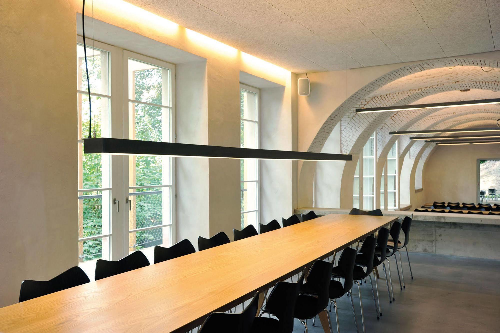 Basel Youth Hostel Екстер'єр фото