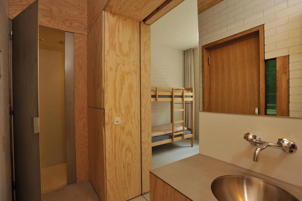 Basel Youth Hostel Екстер'єр фото